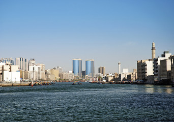 Fototapeta premium view of dubai city port and city