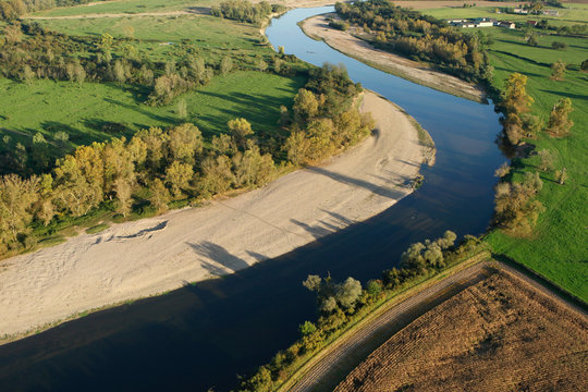Photo a&eacute;rienne de la Loire