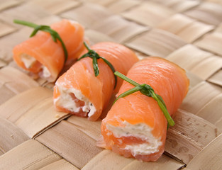 salmon roll with cheese