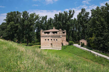 Fototapeta na wymiar Fortress Rocca Stellata. Bondeno. Emilia-Romagna. Italy.