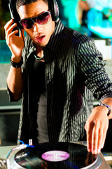 DJ im Club