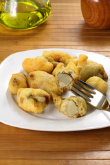 Carciofi fritti - Fried artichokes