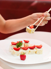 sweet rolls with strawberry