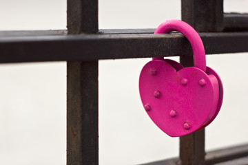 Pink heart lock