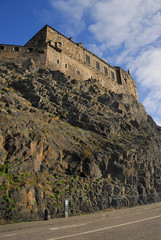 Fototapeta na wymiar Widok na Zamek w Edynburgu
