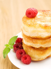 Pancakes with berries