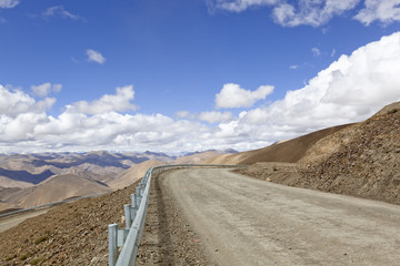 tibet: road into the himalayas
