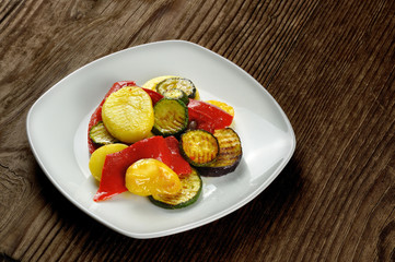 Grilled vegetables with olive oil