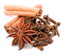 cloves, cinnamon and anise