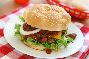 Chili Cheeseburger