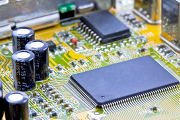 single chip to digitize, decode video and capture