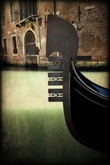 Dettaglio di gondola veneziana, texture retro © lapas77