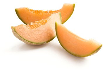 Fototapeta na wymiar Cantaloupe melon slices isolated on white background