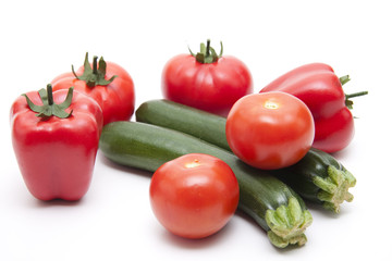 Fototapeta na wymiar Tomaten und Zucchini