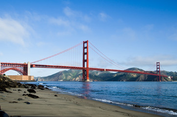 Fototapeta na wymiar Golden Gate Bridge in San Francisco after sunrise