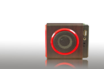 Speaker and MP3-player with USB