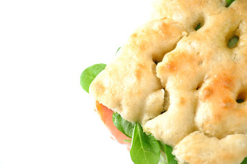 focaccia con crudo e valeriana