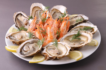 plate of shrimp and oyster