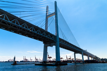 Fototapeta na wymiar Yokohama Bay Bridge