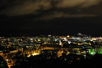 Fototapeta na wymiar Tampere at night