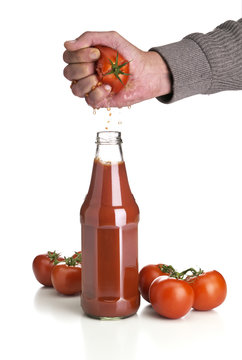 Tomate ausquetschen