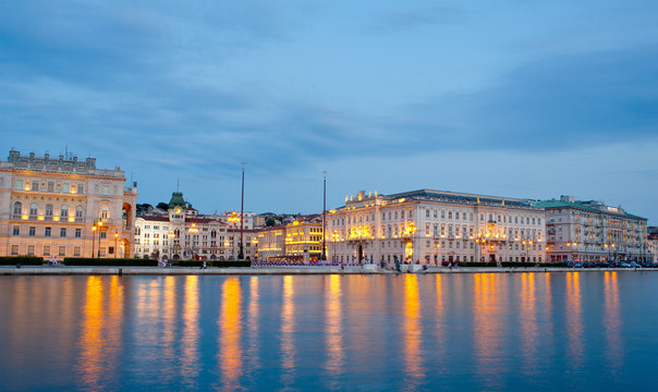 Piazza unit&agrave; d'Italia,Trieste