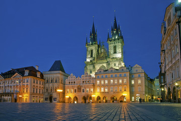 Prag Altenstätter Ring mit Teynkirche