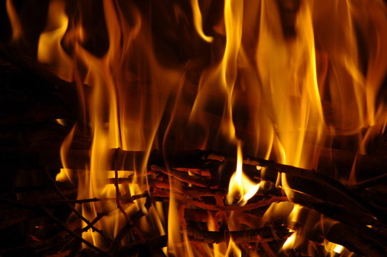 Feuer im Kamin 1