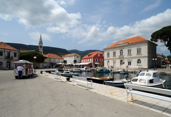 Jelsa sur l'île de Hvar - Le port