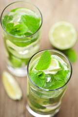 fresh mojito cocktail