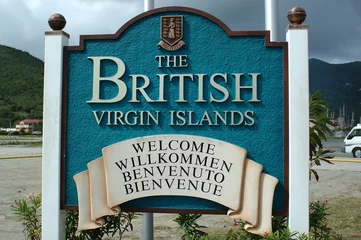 Gordijnen Welcome sign on the island of Tortola, British Virgin Islands © cenz07