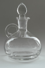 clear glass carafe
