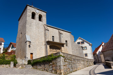 Fototapeta na wymiar Orbaitzeta Kościół Irati, Navarra, Hiszpania