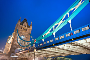 Fototapeta na wymiar tower Bridge, London, UK