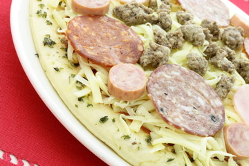 raw meat lovers pizza