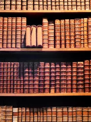 Foto op Plexiglas Boekenplank antiquarische boekhandel © Digitalpress