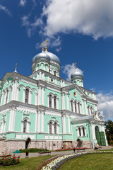 Fototapeta na wymiar Wielkie klasztory Rosji. Diveevo