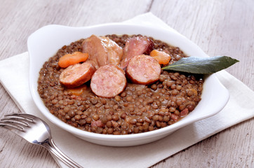 Petit salé aux lentilles