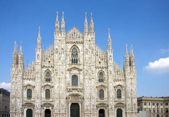 Fototapeta na wymiar Facade of cathedral in Milan