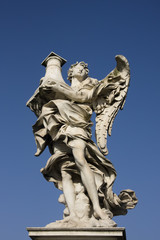 Obraz premium Angel statue on the St. Angelo Bridge in Rome