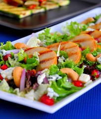 Grilled pear and Roquefort cheese salad