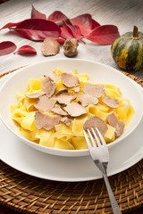 tagliatelle al tartufo bianco