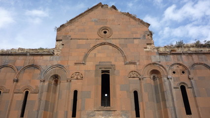 Fototapeta na wymiar Armenian cathederal w Ani w Turcji