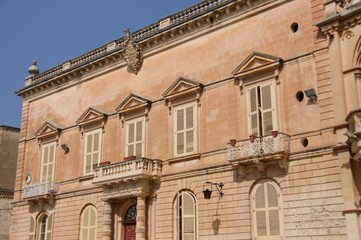 Fototapeta na wymiar immeuble à mdina (malte)