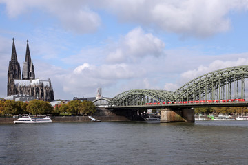 K&ouml;lner Dom und Hohenzollernbr&uuml;cke