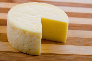 Cut round cheese