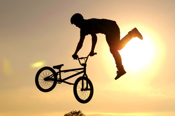 Biking © Vojtech Vlk