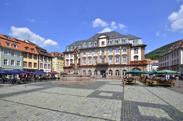 Fototapeta na wymiar Heidelberg Marktplatz