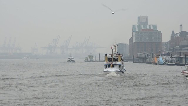 F&auml;hre Hafen Totale