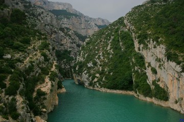 Fototapeta na wymiar Entrée des Gorges Du Verdon lac de Sainte Croix